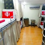 8Hostel