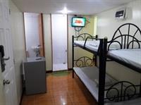 Hotel 8hostel Manila