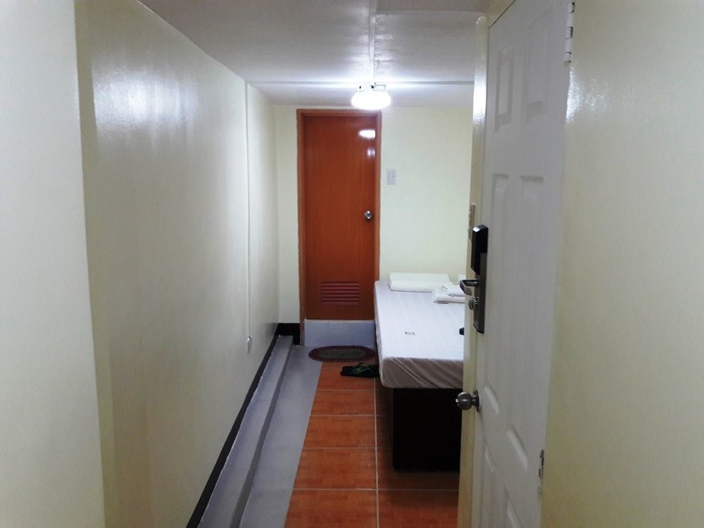 8hostel 2* Manila